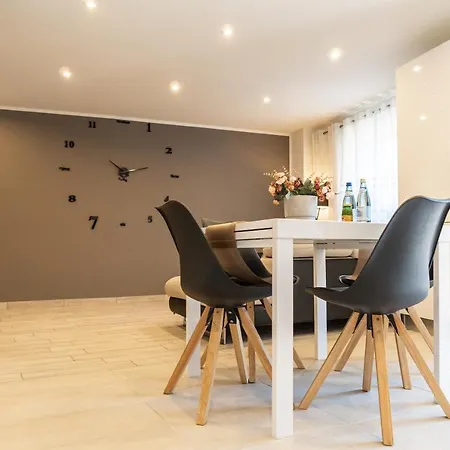 Apartment Flow Trogmann Merano